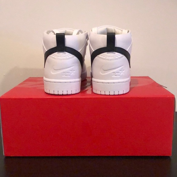 Nike NikeLab x Riccardo Tisci Dunk Lux Chukka RT - Picture 3 of 6